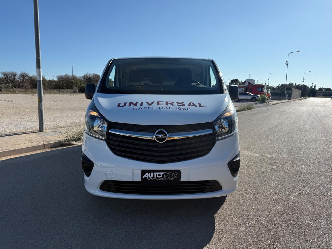 Vivaro 29 1.6CDTI 120 PL-TN Furg.Essent.