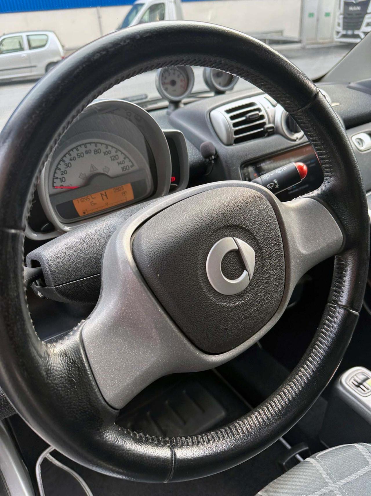 Smart ForTwo 1000 52 kW MHD coupé passion MECCANICA COMPLETAMENTE RIFATTA Android e Apple Car