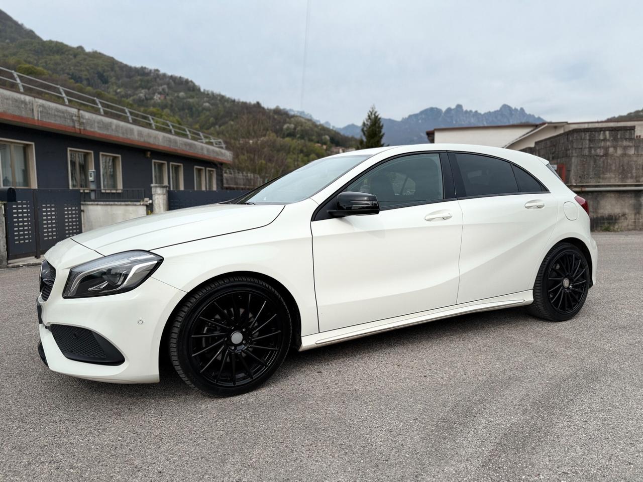 Mercedes-benz A 200 220 d Automatic 4Matic Premium 136CV