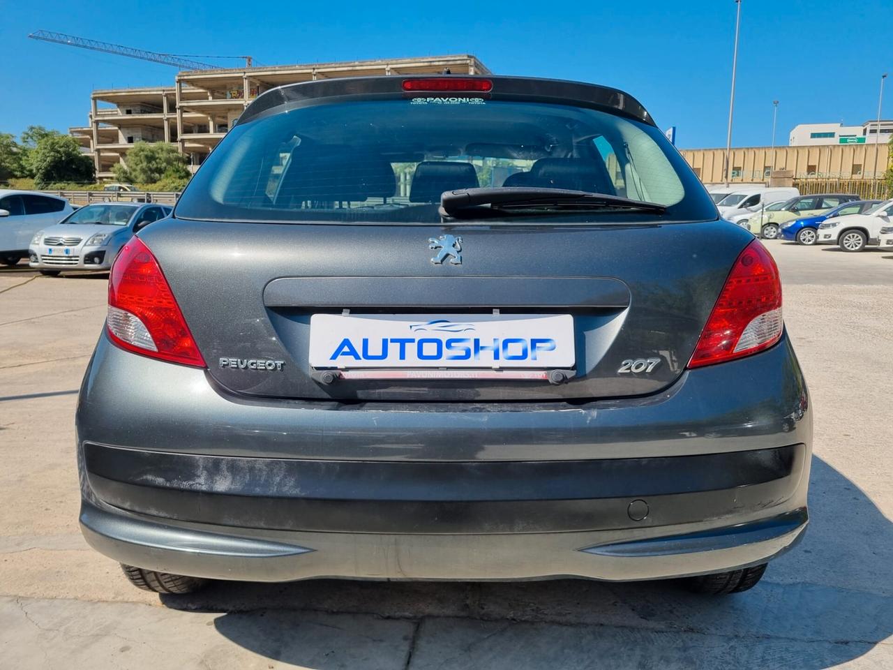 Peugeot 207 1.4 BENZINA