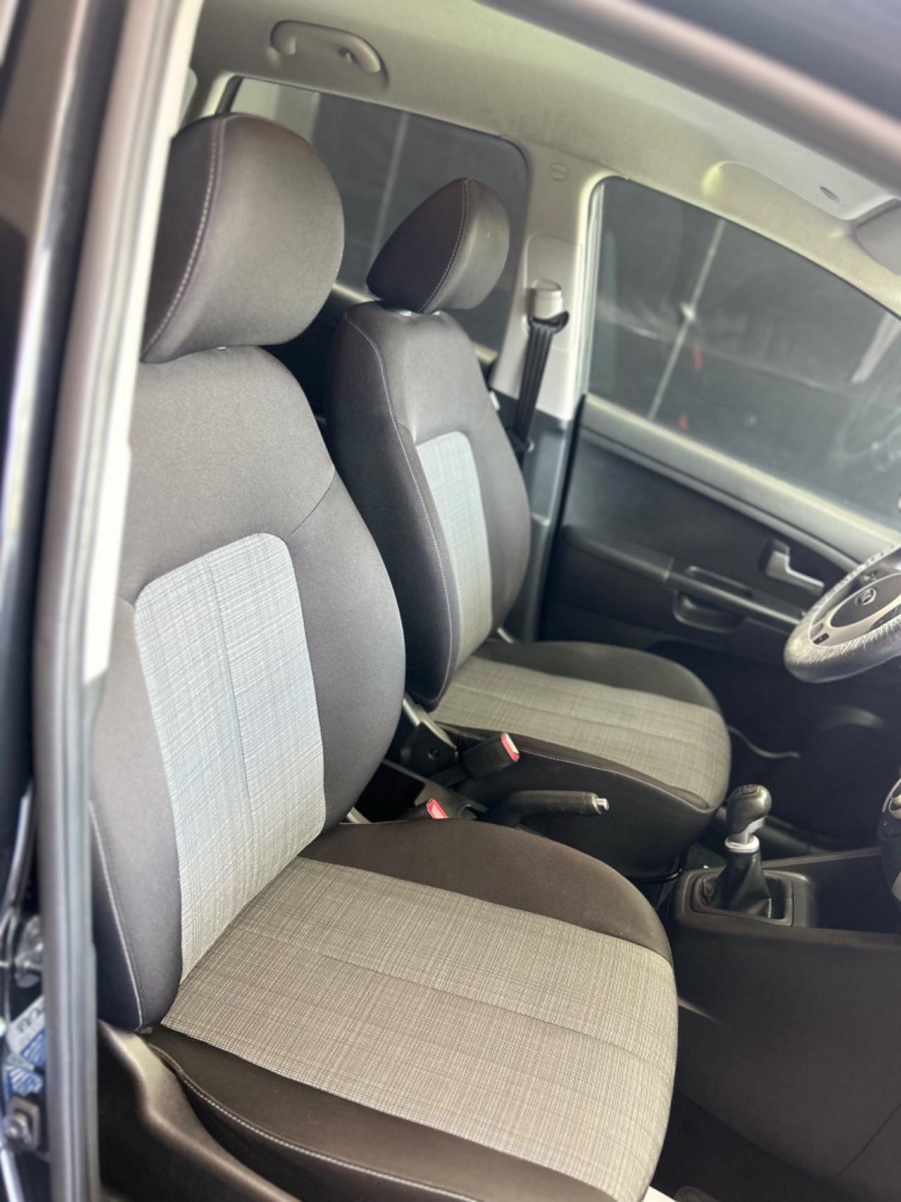 Kia Venga 1.4 CRDi 90 cv CrossOver High Tech 2015