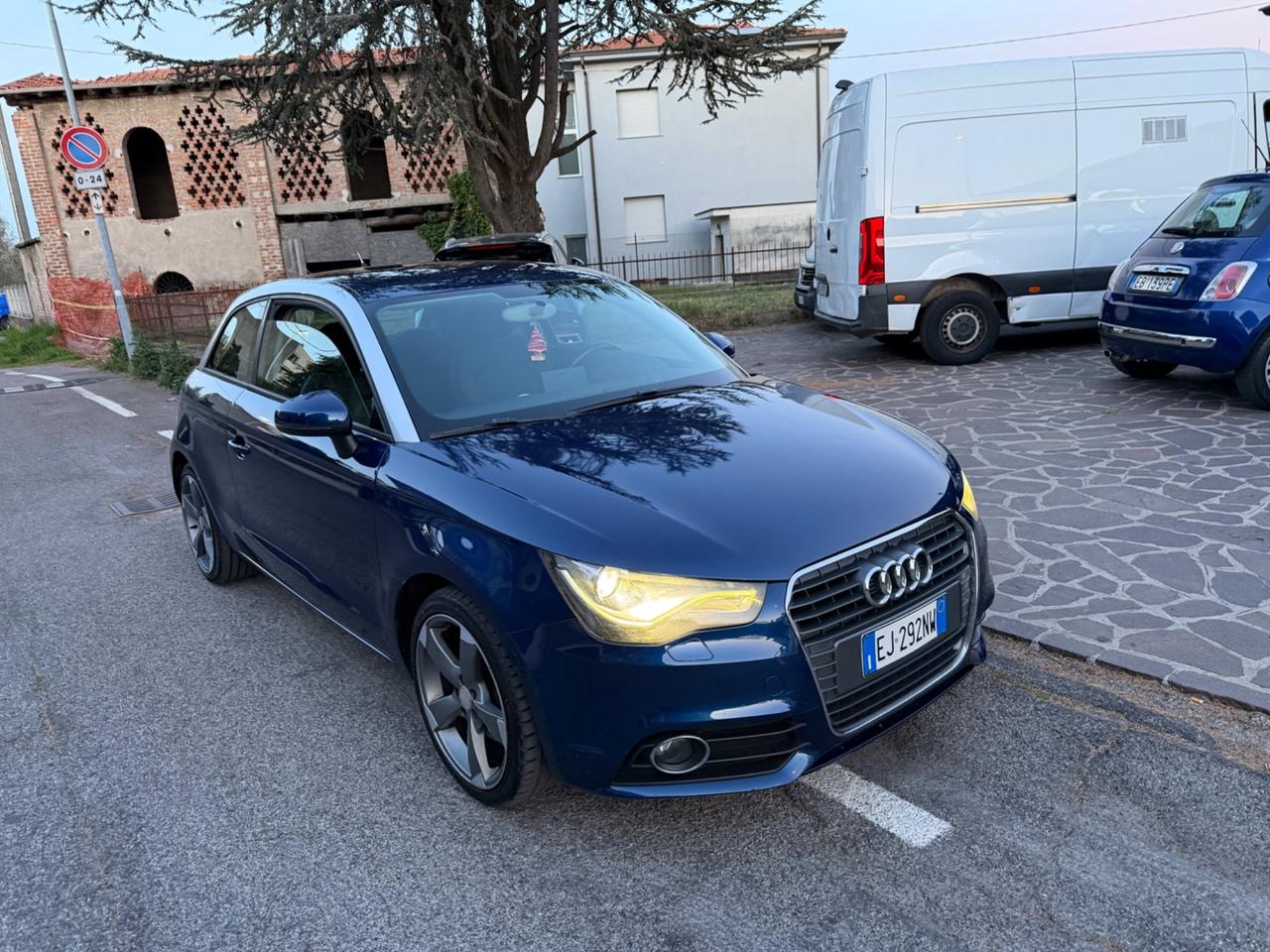 Audi A1 1.6 TDI 105 CV Attraction