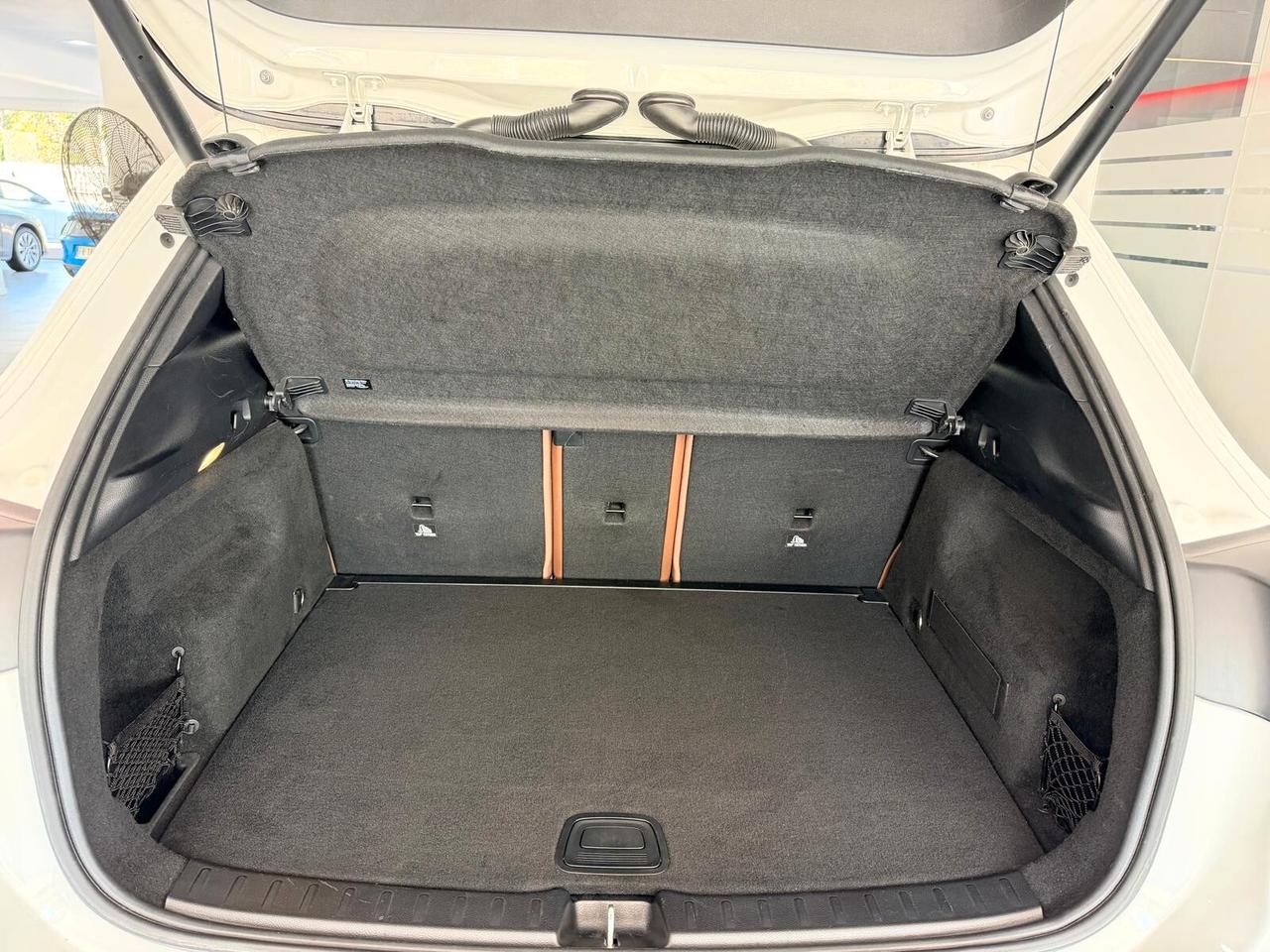 Mercedes-benz GLA 180 d Automatic AMG Line Premium