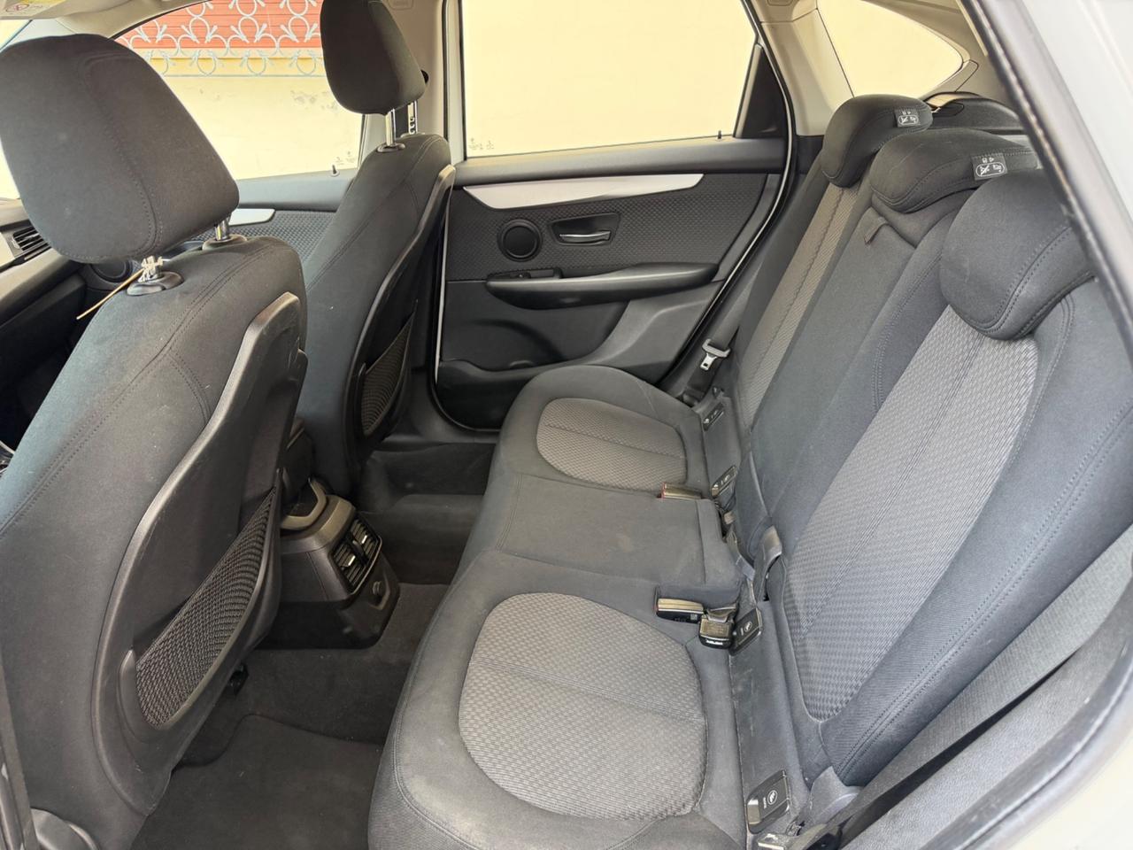 Bmw 2er Active Tourer 218i Advantage