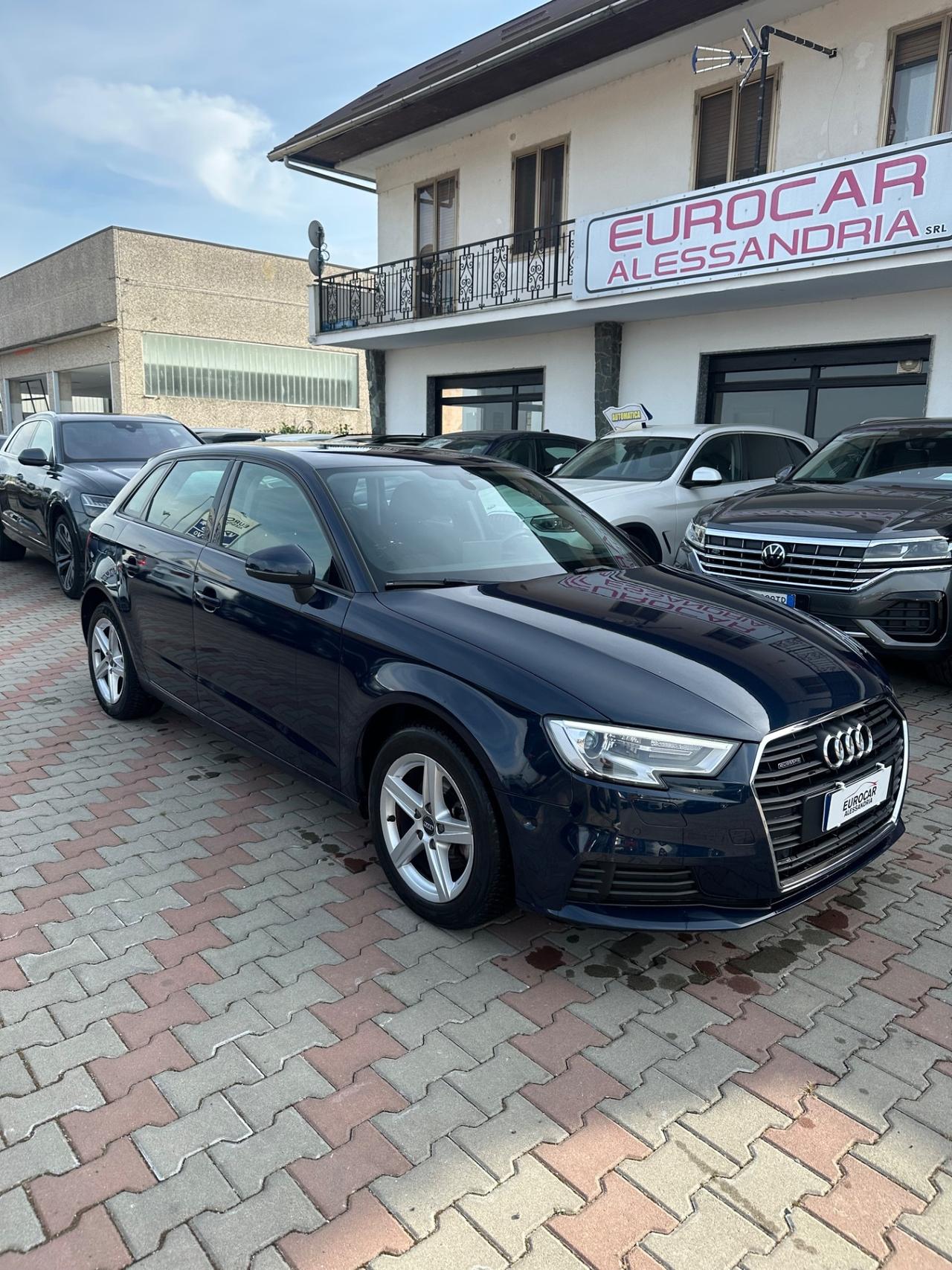 Audi A3 SPB 2.0 TDI quattro Business