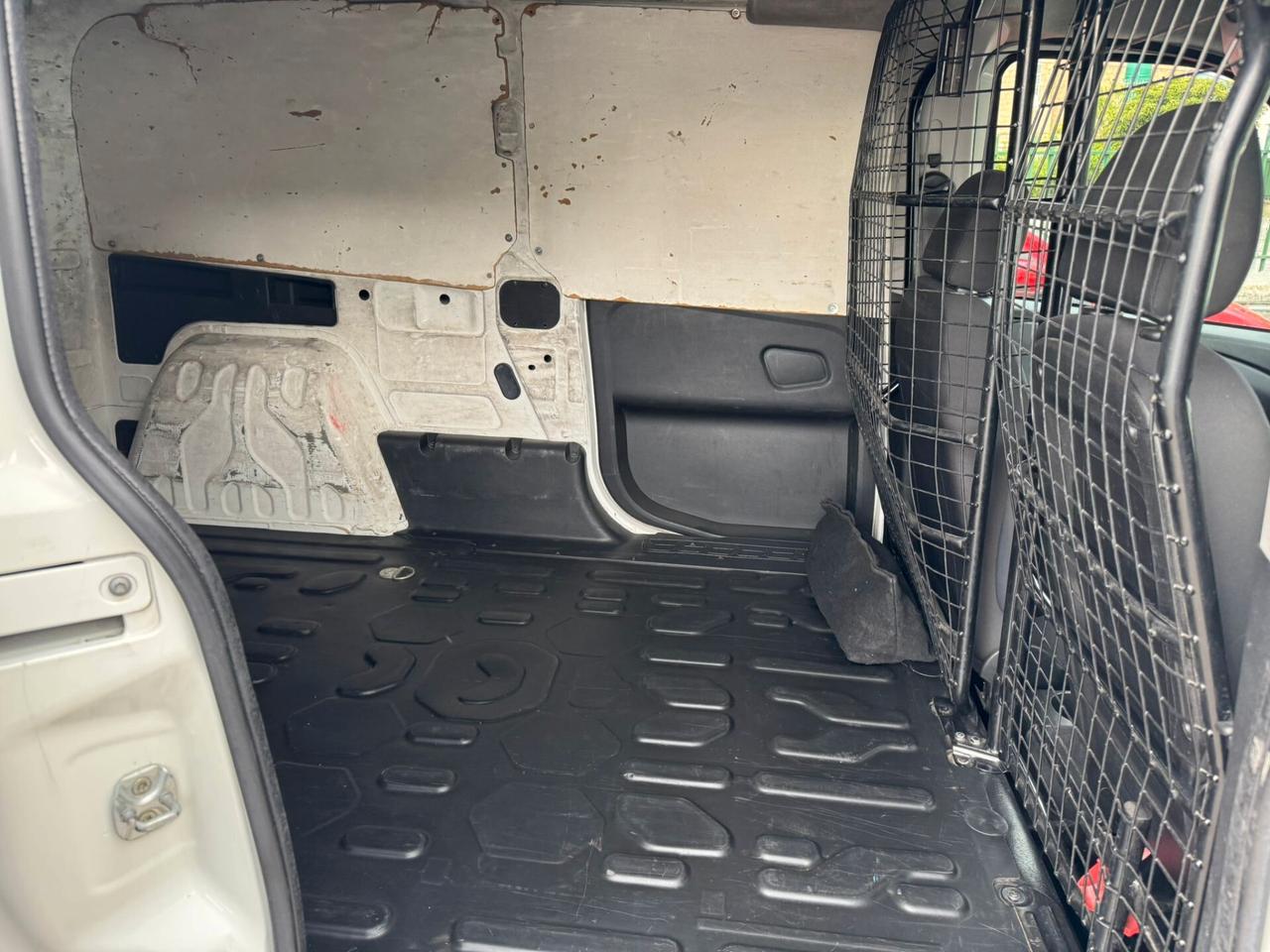 Fiat Doblo 1.6 MJT 105CV Maxi Lamierato