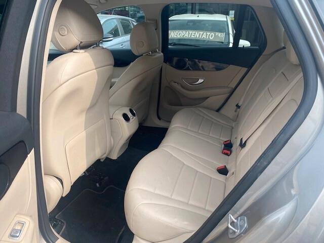 MERCEDES BENZ GLC 220 D 4MATIC SPORT AUTOMATICA - IVA ESPOSTA - 24 MESI GARANZIA