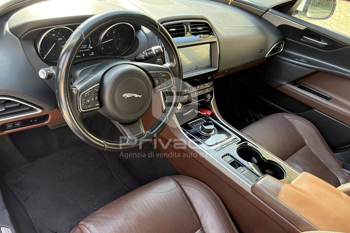 JAGUAR XE 2.0 D Turbo 180CV aut. Prestige