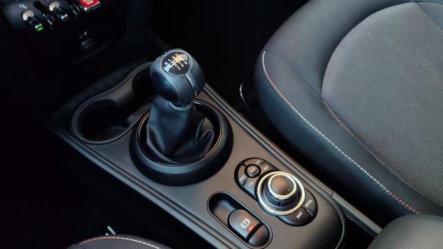 MINI Countryman One LED-APPLE CARPLAY-PDC-SED RISC