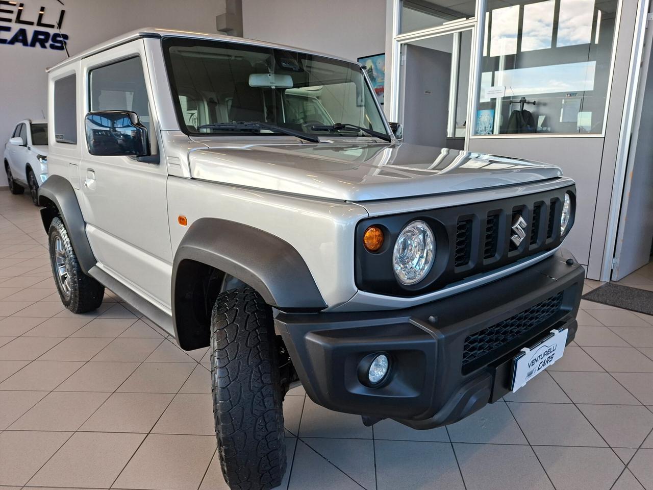 Suzuki Jimny 1.5 5MT Top AUTOVETTURA 4POSTI