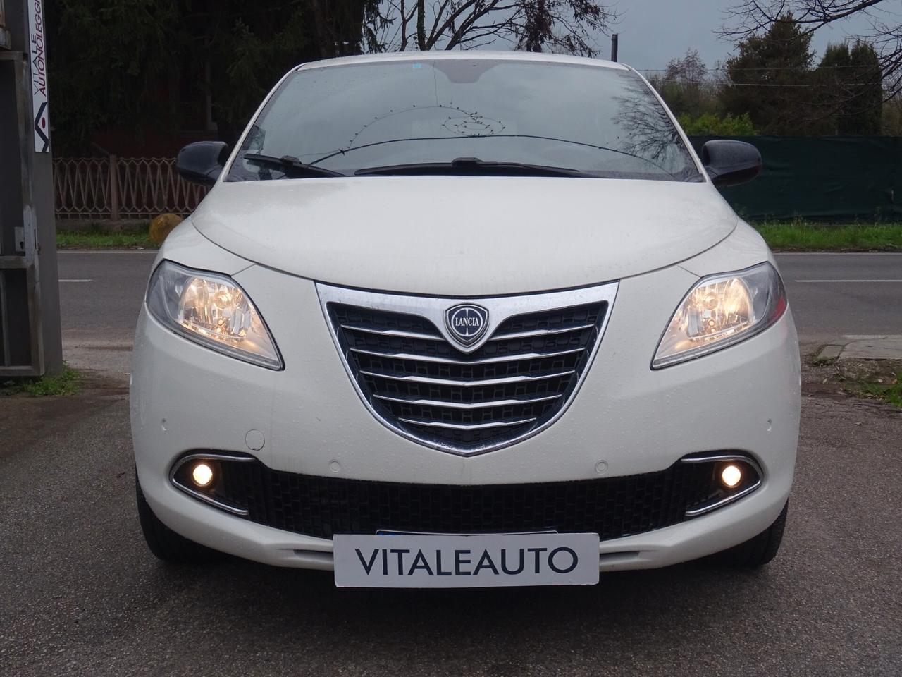 Lancia Ypsilon 0.9 TwinAir 85 CV 5p Platinum C.AUTOMATICO