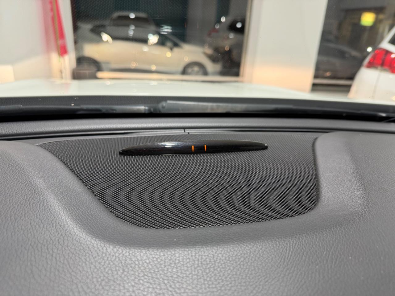 MERCEDES GLA 200D PREMIUM *NIGHT EDITION 4MATIC