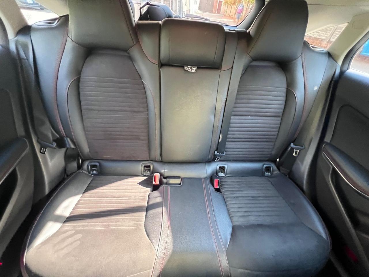 Mercedes-Benz CLA 220 Premium CLA 220 D #10563