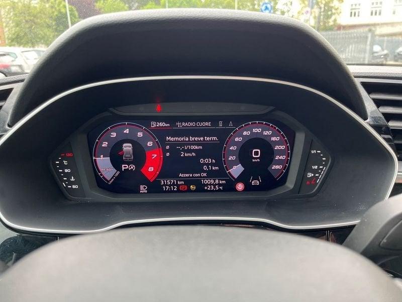 Audi Q3 35 1.5 tfsi Business Advanced s-tronic