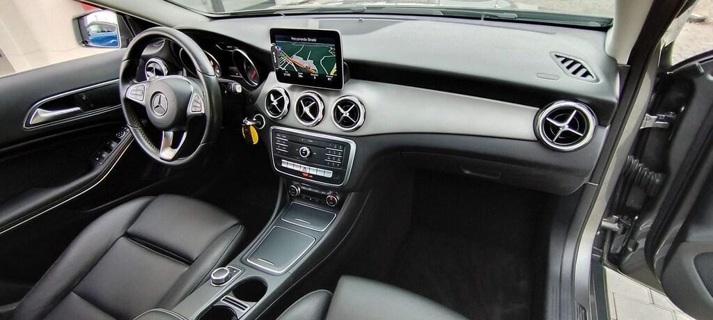 Mercedes GLA 220 220 D Sport 4Matic 7G-DCT