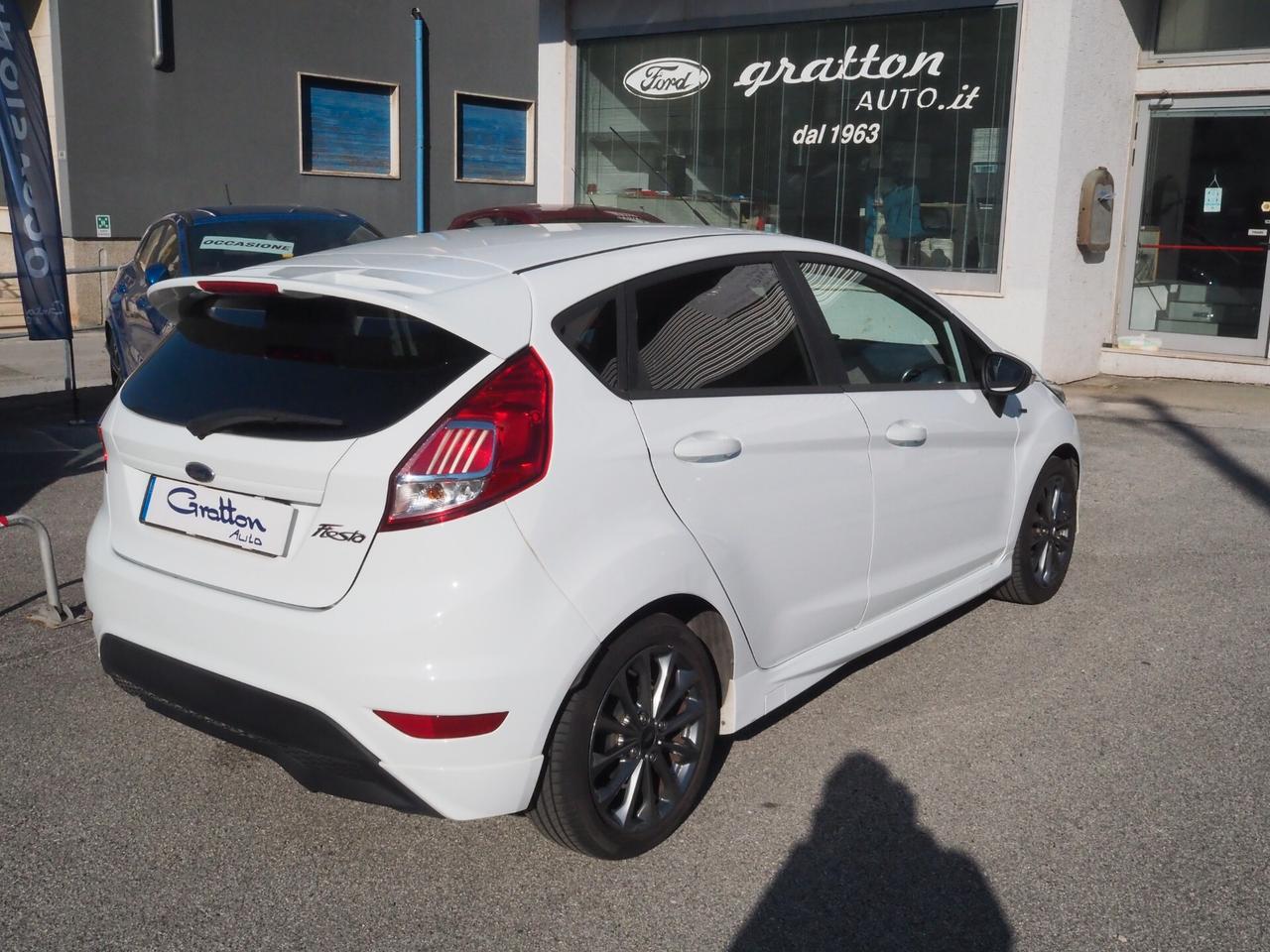Ford Fiesta 1.5 TDCi 75CV 5 porte ST-Line