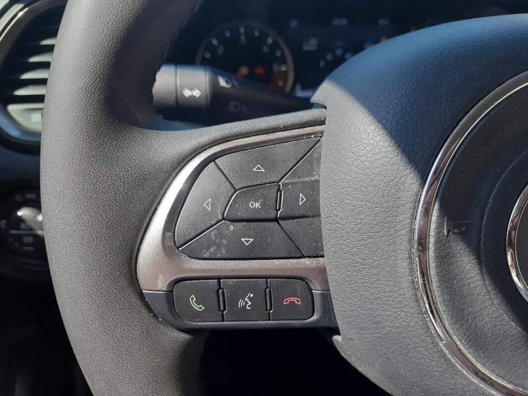 Jeep Renegade 1.6 mjt Limited 130CV - Autocarro