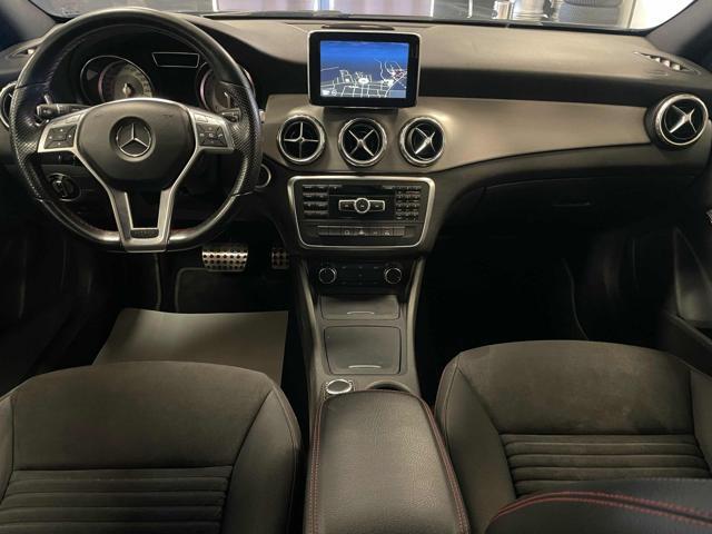 MERCEDES-BENZ GLA 200 CDI Premium*AUTOMATICA/NAVI/LED*