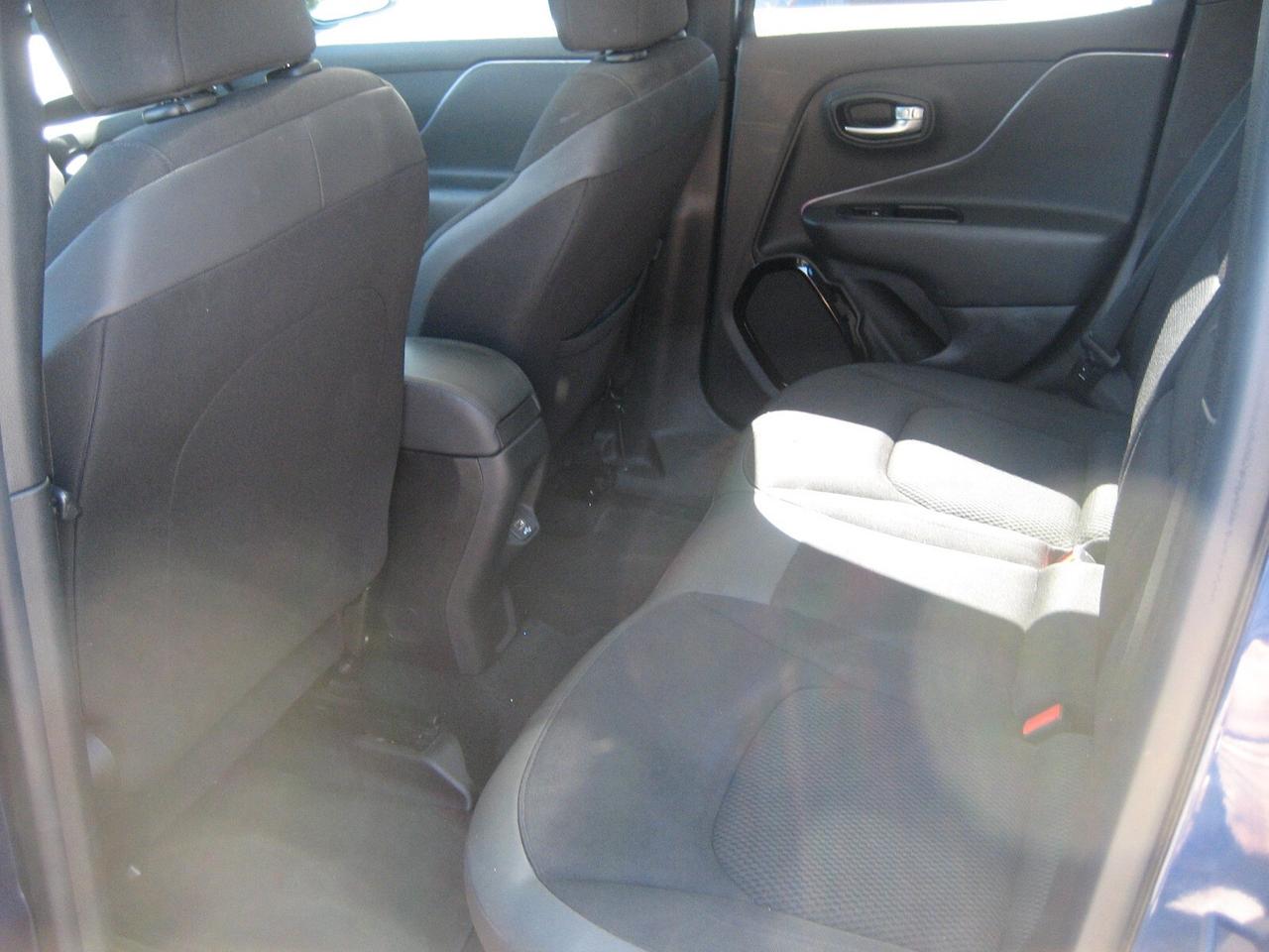 Jeep Renegade 1.3 T4 DDCT Longitude