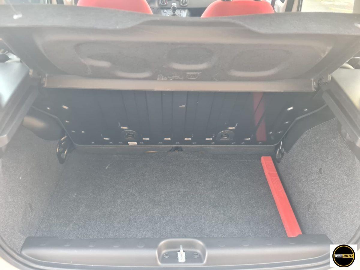 FIAT Panda 1.2 Benzina-16.000 Km-Neopatentati