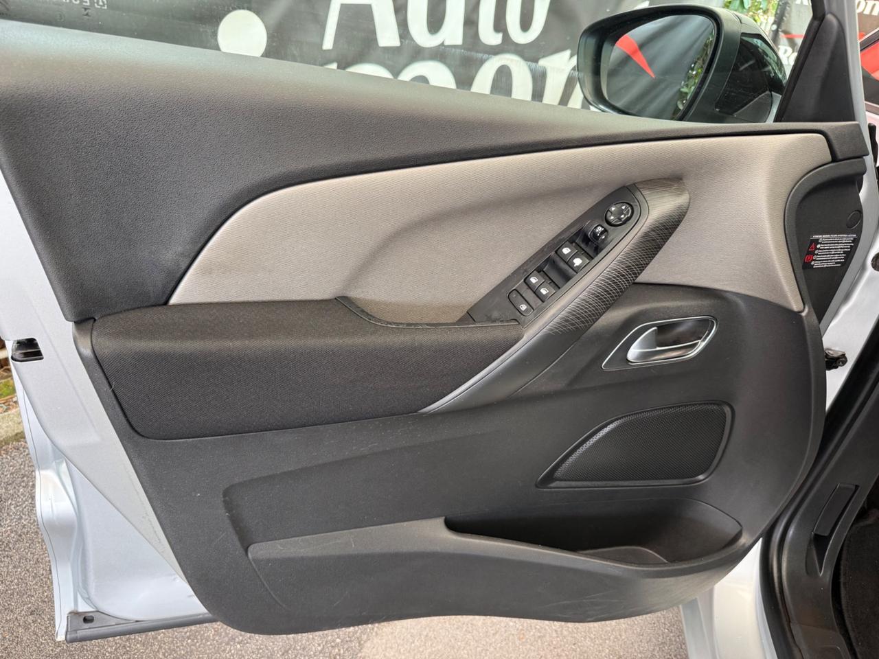 Citroen C4 Picasso 1.6 e-HDi 115 Exclusive