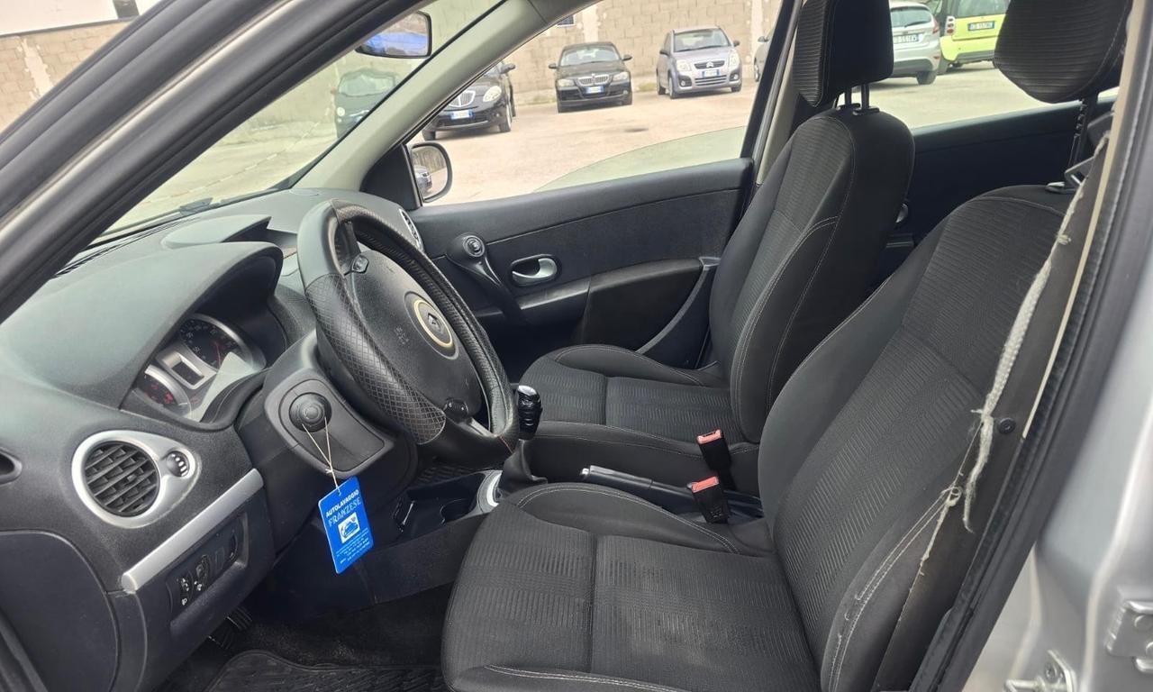 Renault Clio 1.5 dCi 85CV 5 porte anno 2010