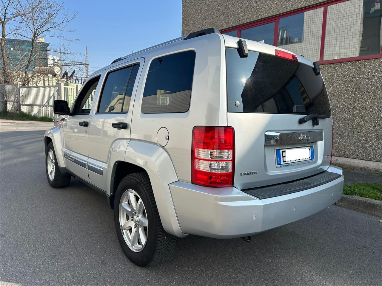 Jeep Cherokee 2.8 CRD DPF Limited Auto - solo 70000 km