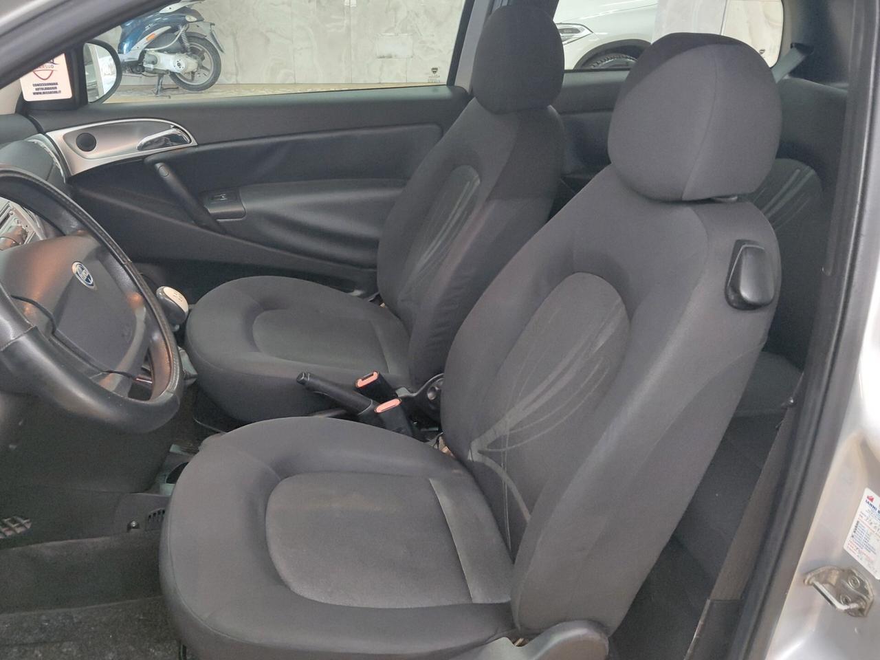 Lancia Ypsilon 1.4 Unyca Ecochic GPL