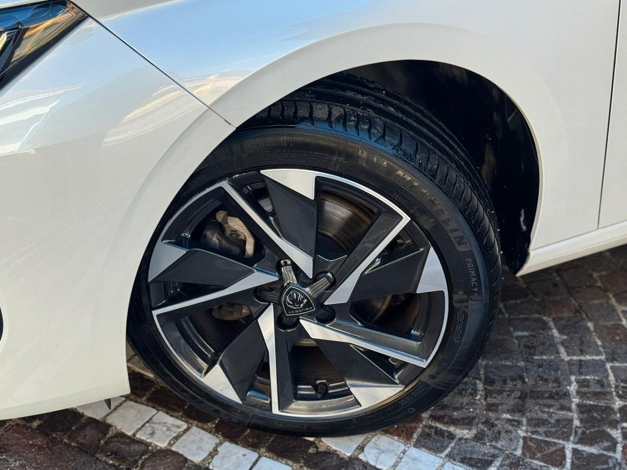 Peugeot 308 BlueHDi 130 S&S Allure Pack