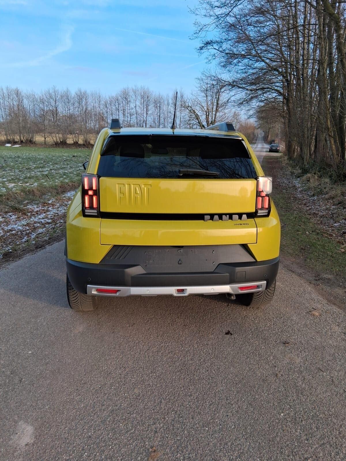 Fiat Grande Panda 1.2 Hybrid 110 CV S&S La Prima