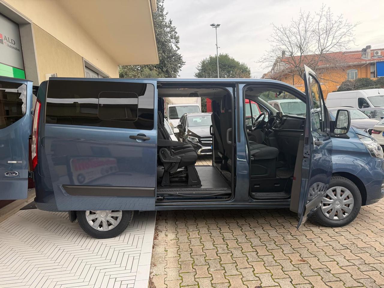 Ford Transit Custom 320 2.0 TDCi PC 9 posti Trend