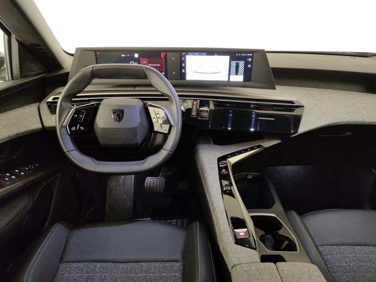 PEUGEOT 5008 1.2 hybrid Allure 145cv 7p.ti e-dcs6