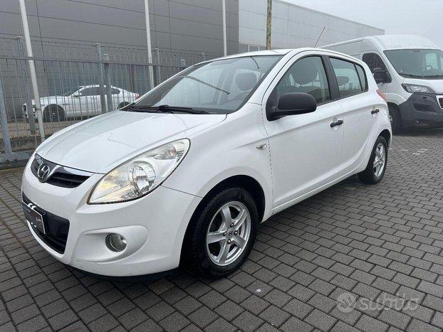 HYUNDAI - i20 - 1.2 5p. Sound Edition