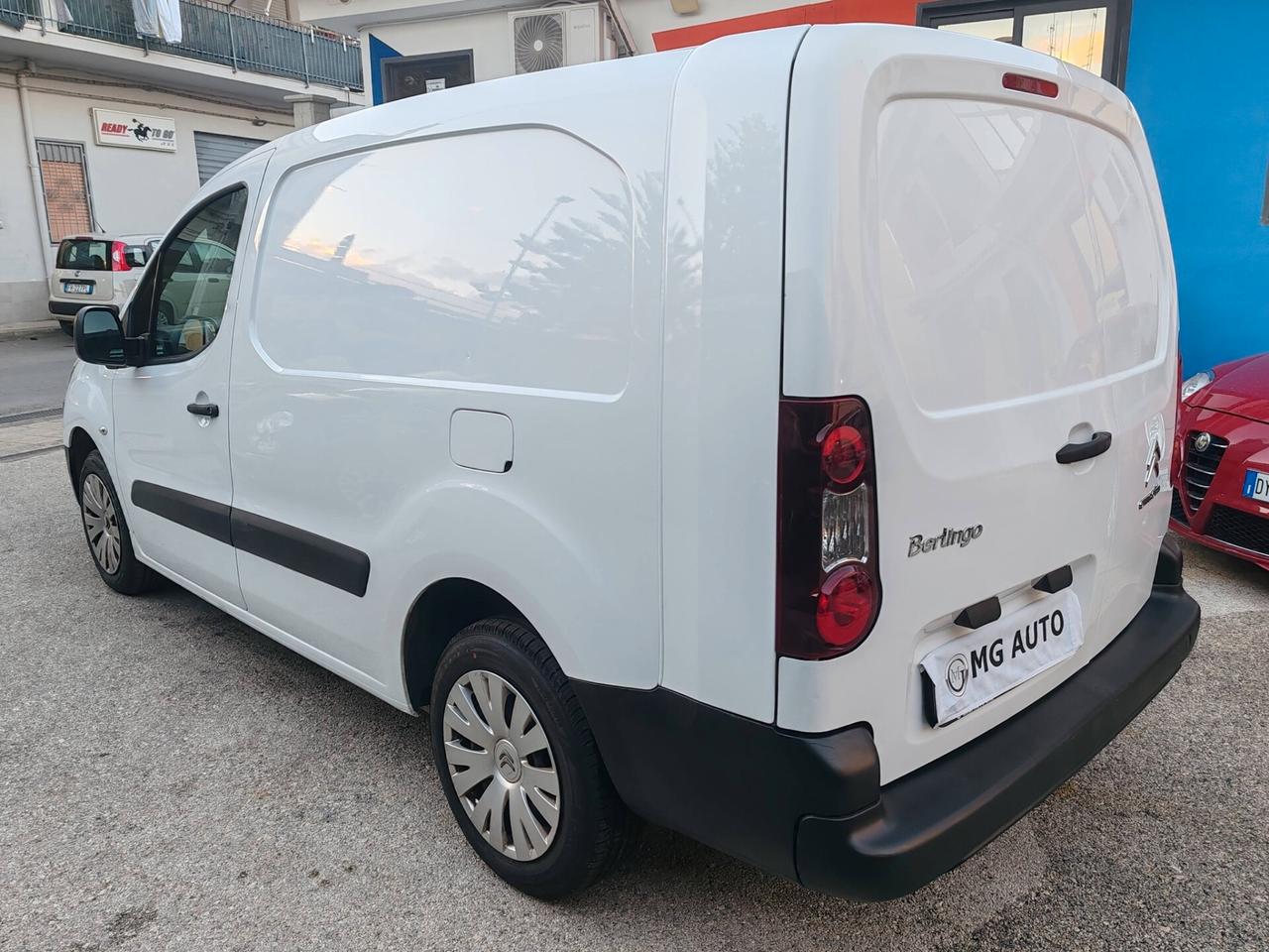Citroen BERLINGO 3 POSTI