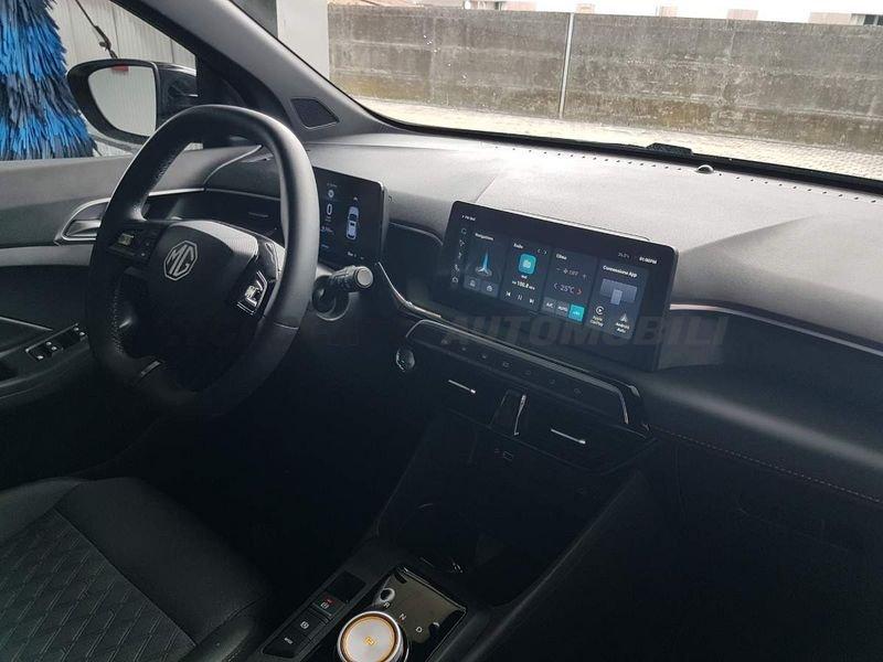 MG MG3 MG3 1.5 hybrid+ Luxury auto