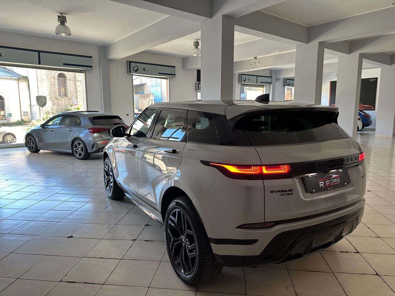 Land Rover Range Evoque 2.0D I4 180 CV AWD Auto R-Dynamic HSE