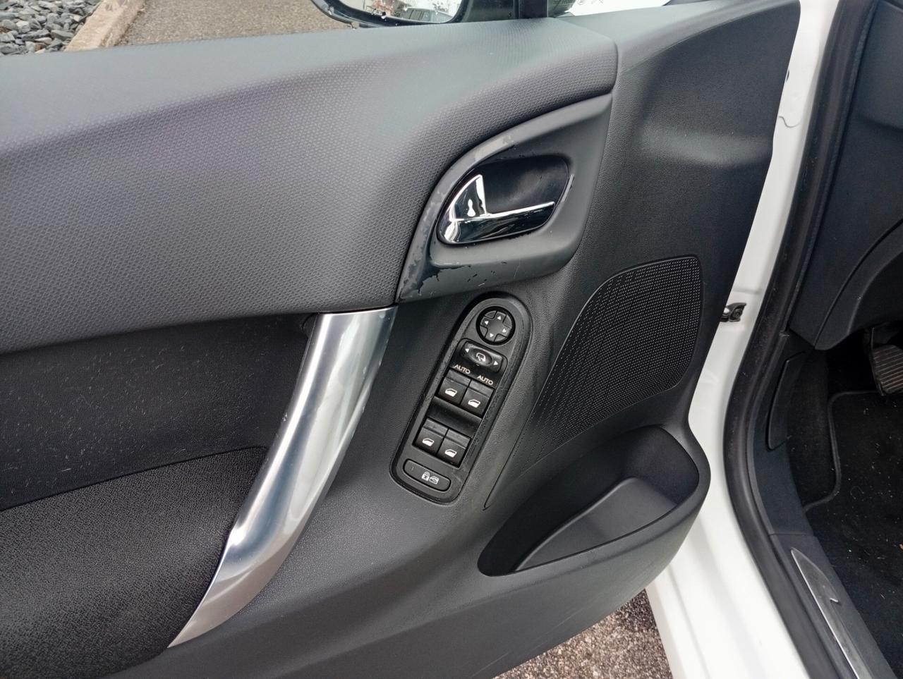 Citroen C3 1.4 HDi 70 Exclusive NEOPATENTATI OK