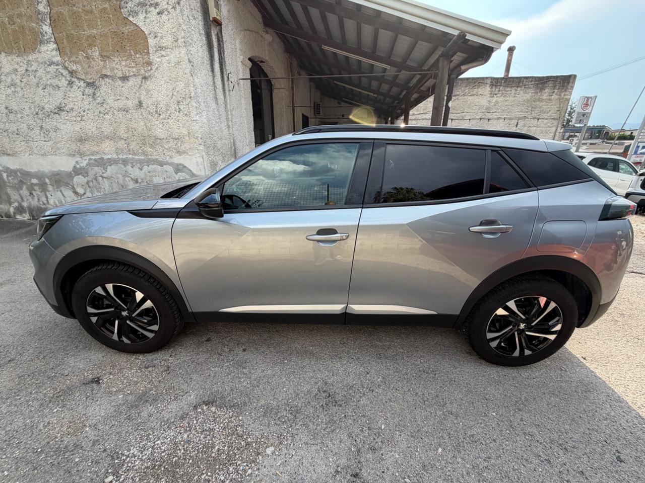 Peugeot 2008 BlueHDi 130 S&S EAT8 Allure Pack