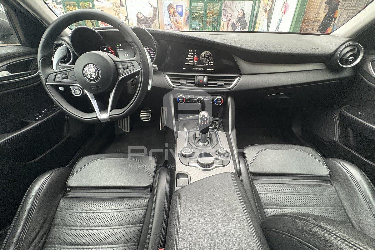 ALFA ROMEO Giulia 2.2 Turbodiesel 210 CV AT8 AWD Q4 Veloce