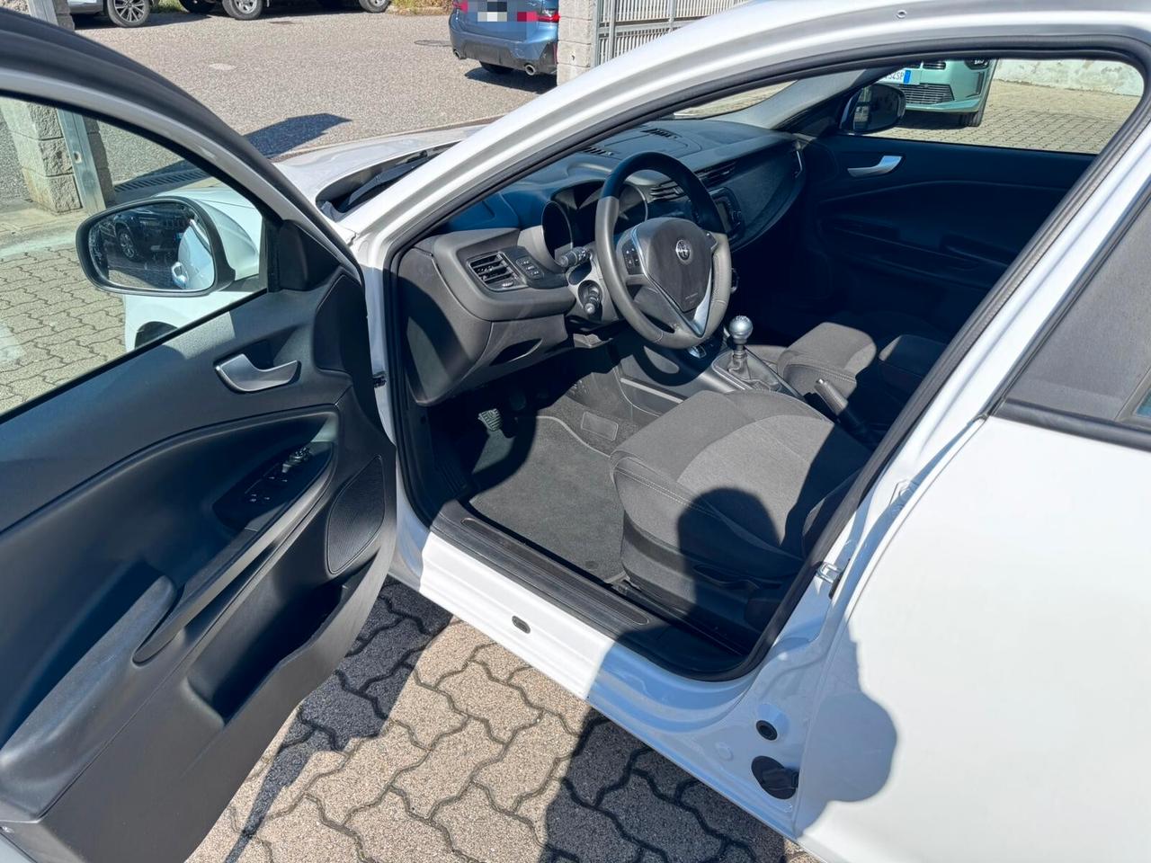 Alfa Romeo Giulietta 1.6 JTDm 120 CV