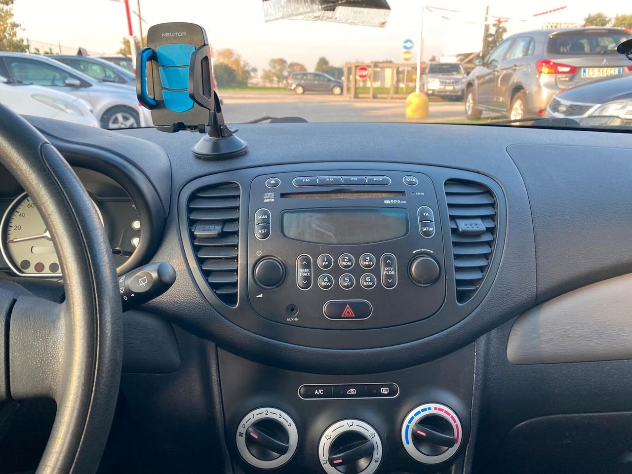Hyundai i10 GPL REVISIONATO FINO AL 2029