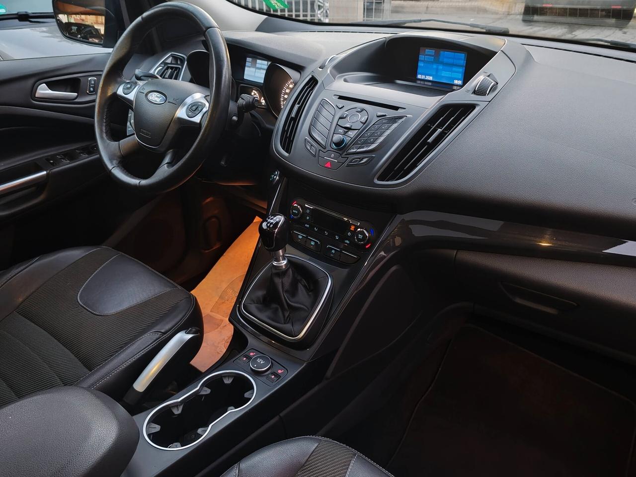 Ford Kuga 2.0 TDCI 120 CV S&S 2WD Titanium