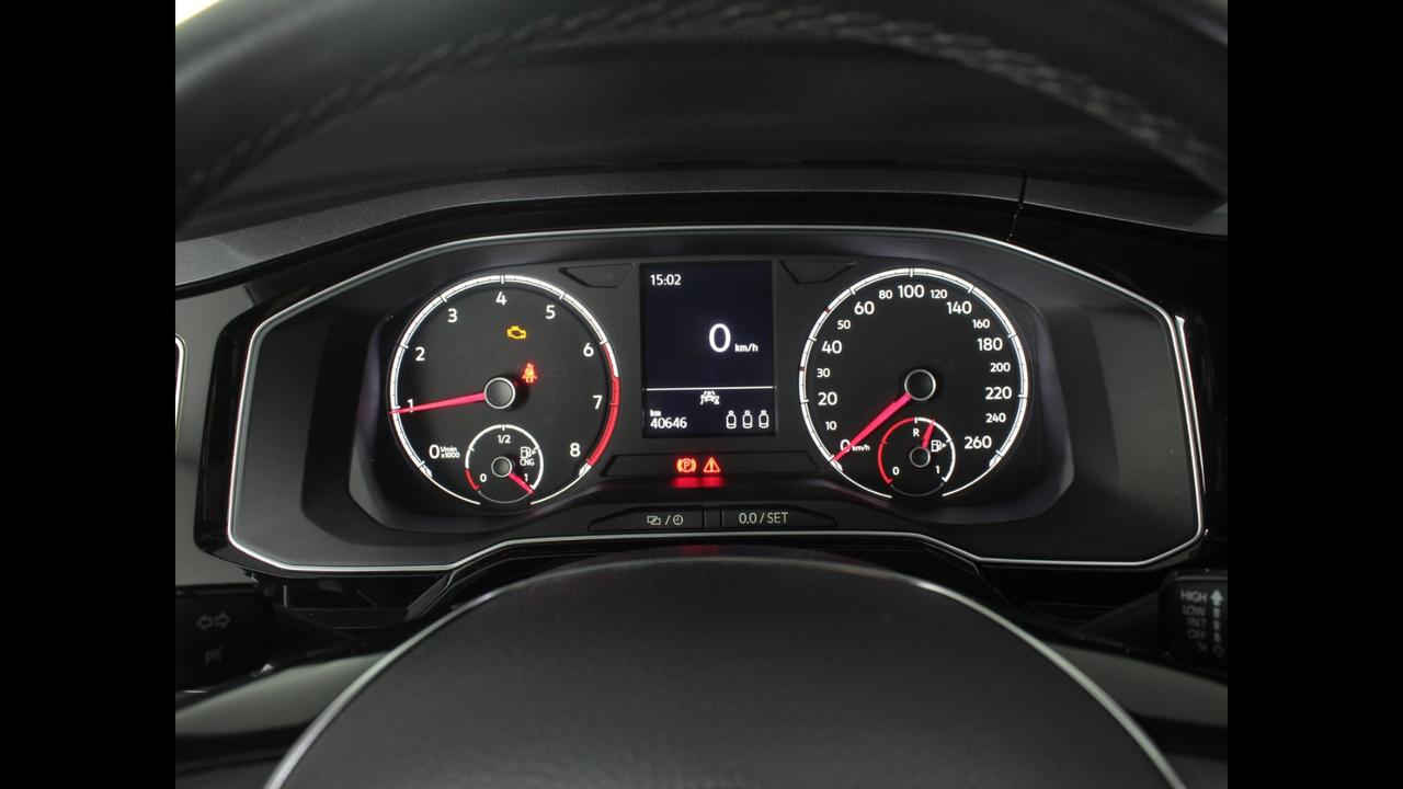 VOLKSWAGEN Polo VI 2017 - Polo 5p 1.0 tgi Highline 90cv my19