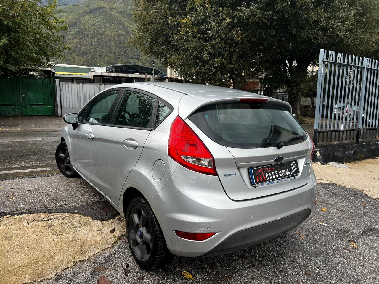 Ford Fiesta 1.4 96CV aut. 5 porte Titanium