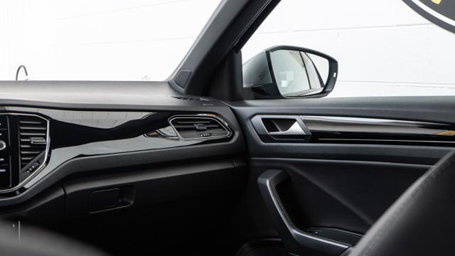 VOLKSWAGEN T-Roc R 2.0 TSI DSG 4MOTION UNIPRO