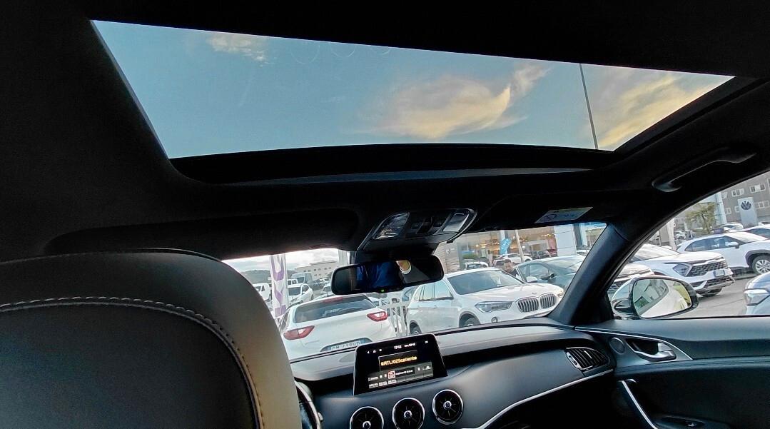 Kia Stinger 3.3 T-GDI AWD AT8 GT