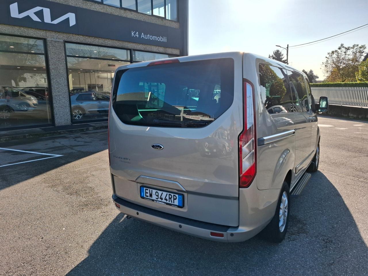 Ford Tourneo Custom Tourneo Custom 300 2.2 TDCi 125CV PC Titanium