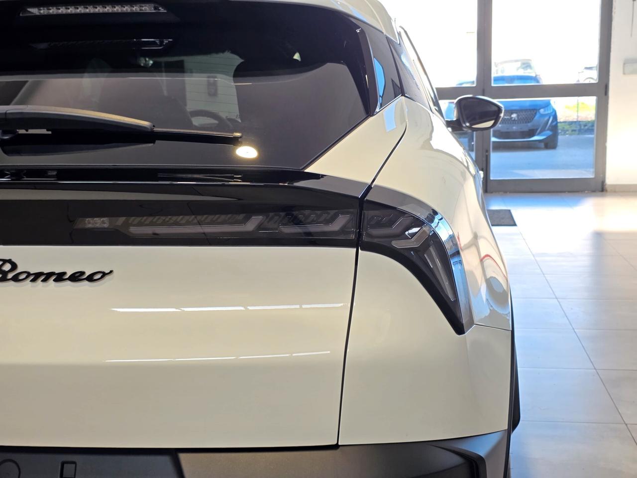 Alfa Romeo Junior 1.2 136 CV Hybrid eDCT6 Speciale