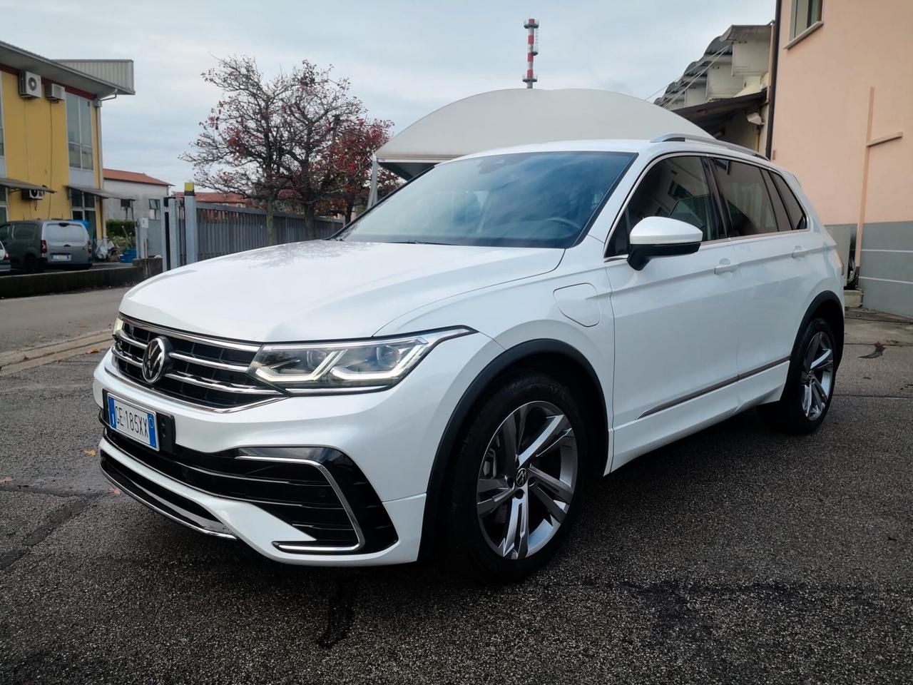 Volkswagen Tiguan 1.4 TSI eHYBRID DSG R-Line ***TAGLIANDI VW***UNIPROPRIETARIO***