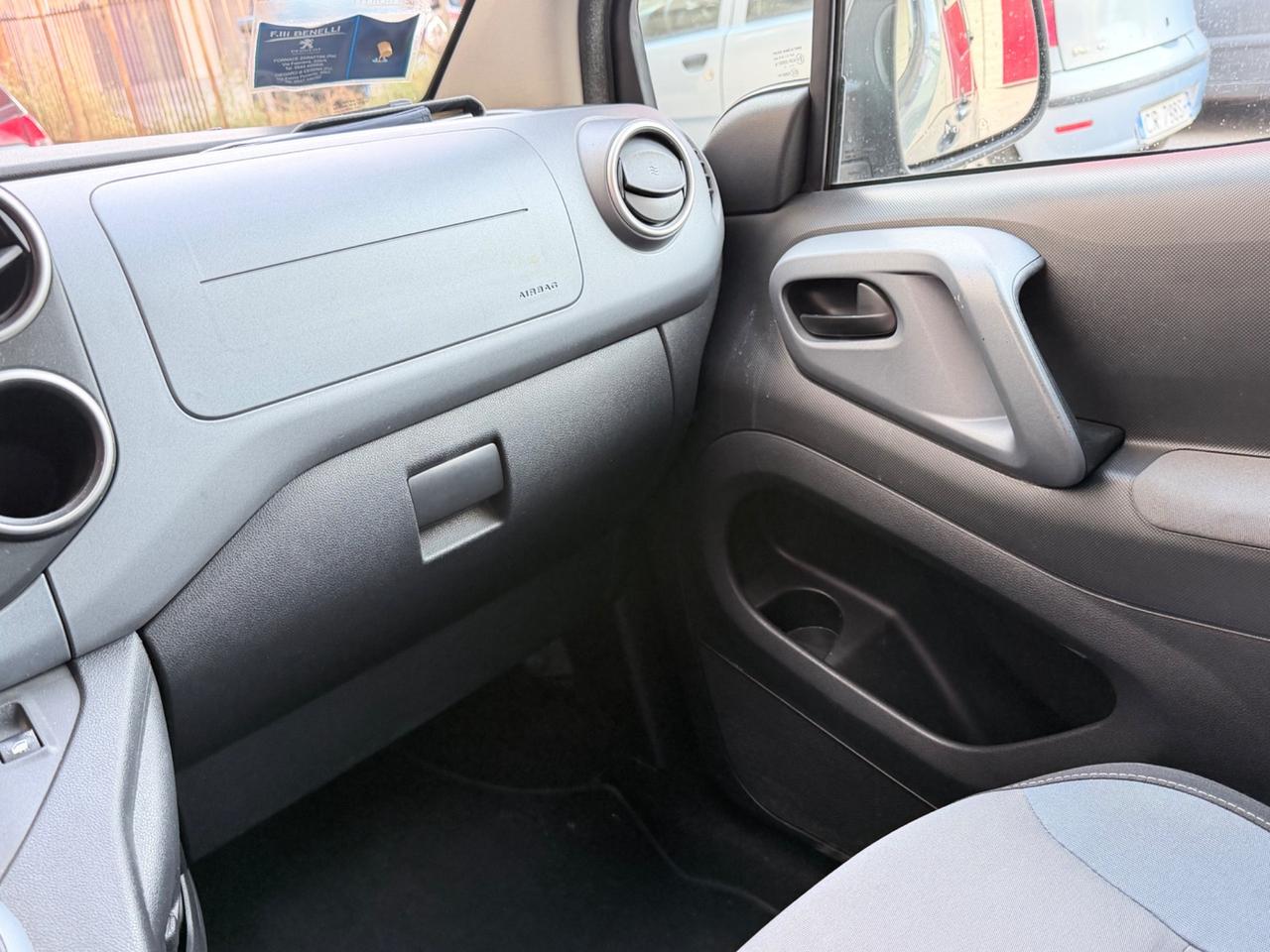 Peugeot Partner Tepee 1.6 HDi 92CV Outdoor